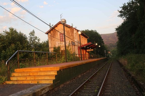 Antigua estación de tren de San Roque. 