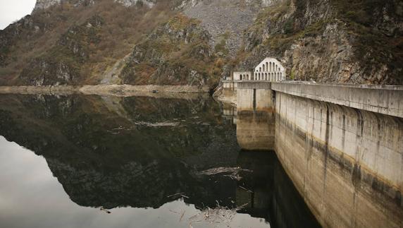 Embalse de Tanes. 