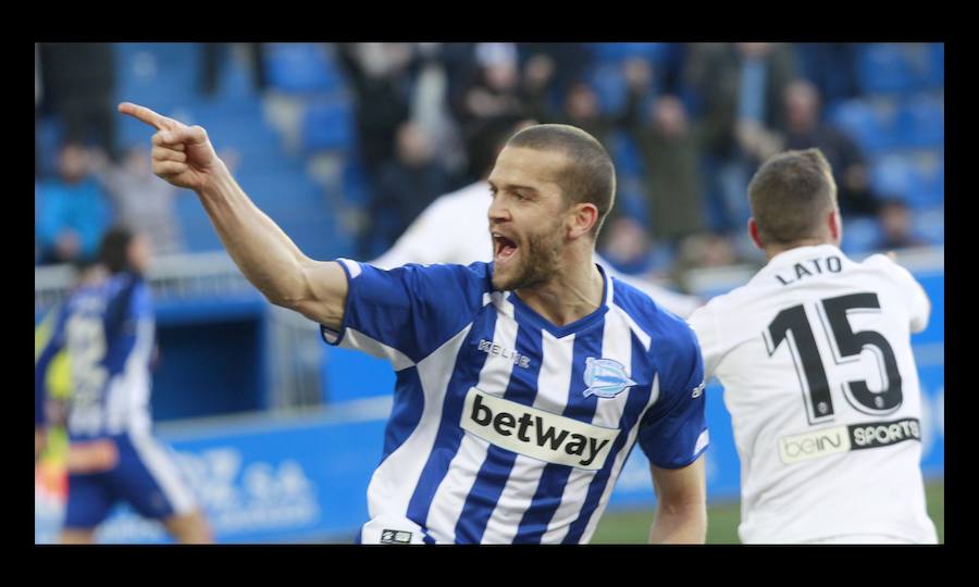 Fotos: Las fotos del Alavés - Valencia