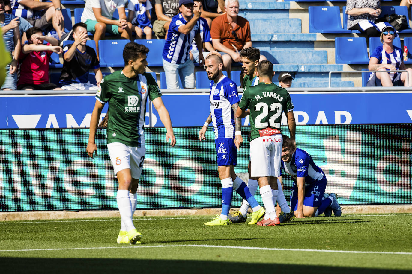 Las mejores fotos del encuentro de la segunda jornada de LaLiga disputado en el estadio de Mendizorroza