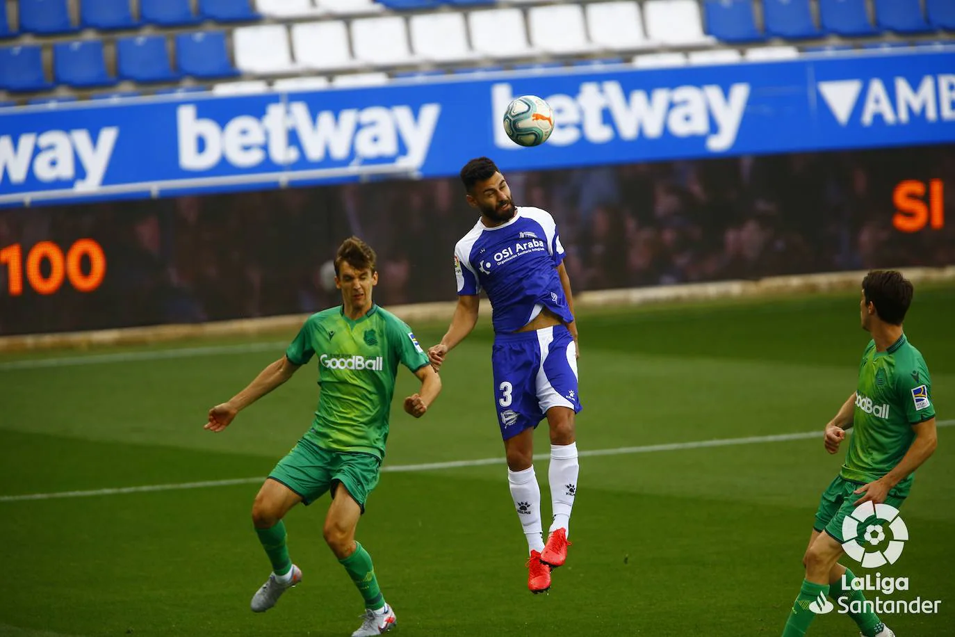 Fotos: Las fotos del Alavés - Real Sociedad