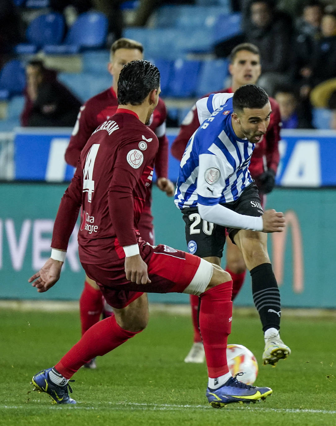 Fotos: Las imágenes del Alavés- Sevilla