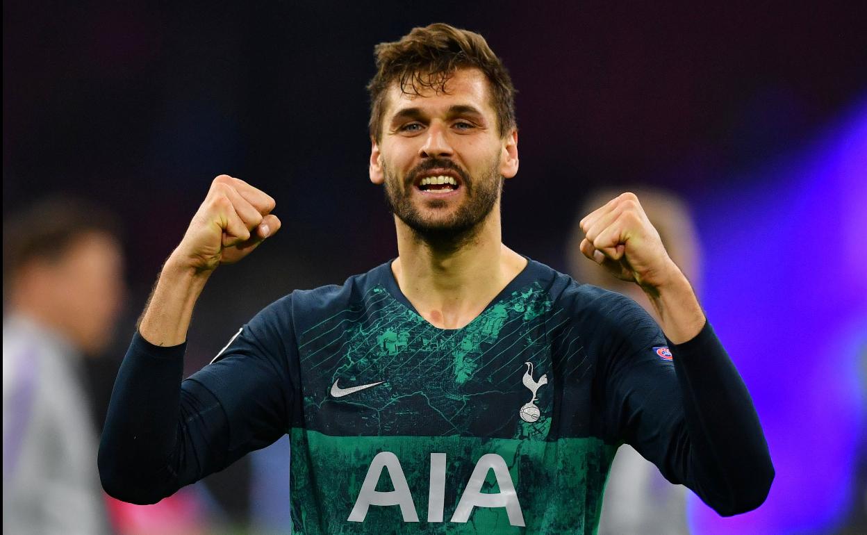 Llorente durante un partido de la pasada campaña con el Tottenham.