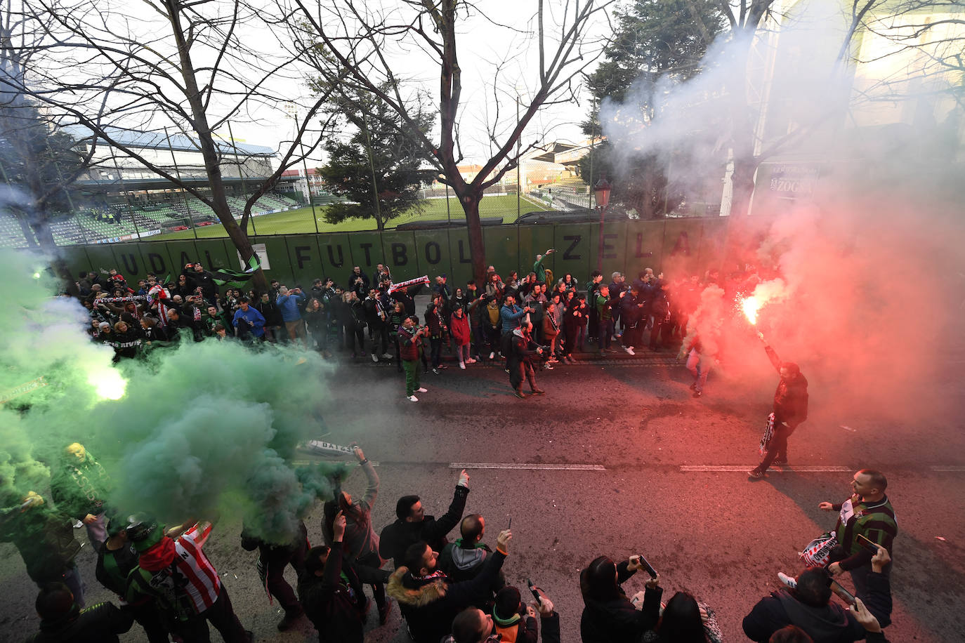 Fotos: Fiesta en Sestao en el derbi copero