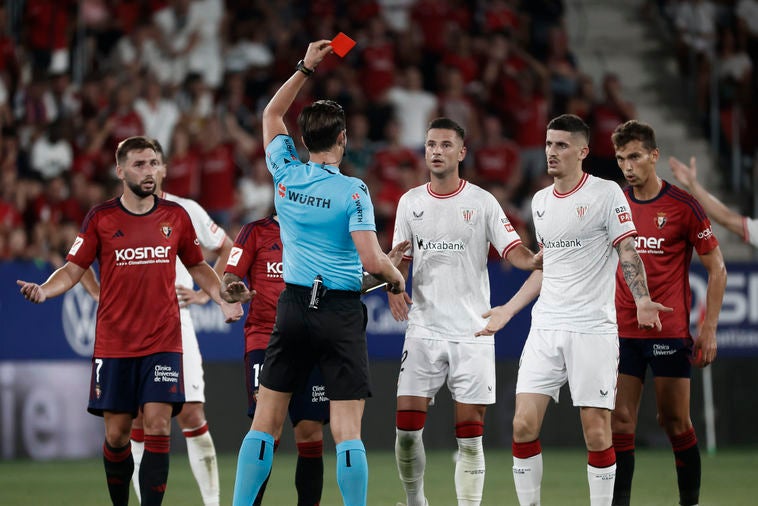 Sancet vuelve a la convocatoria tras la sanción por su expulsión en Pamplona