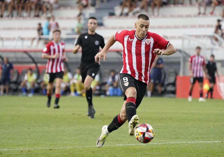 Un Bilbao Athletic sin pegada arranca con derrota en Lezama
