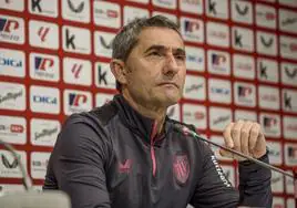 Valverde: «Hay que tener oficio porque la eliminatoria está en el aire»