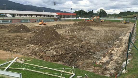 Los campos de Lezama han renovado su césped.