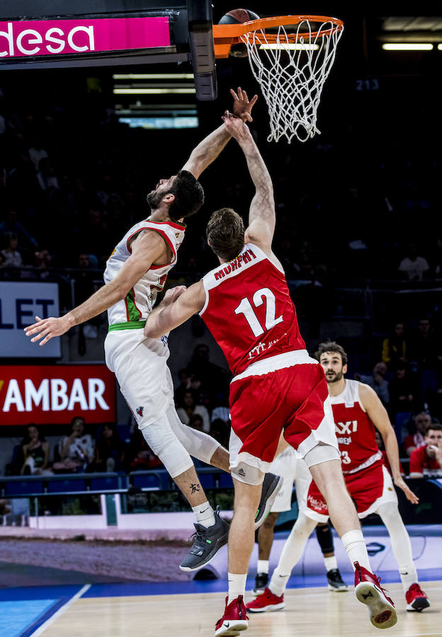 Fotos: Las imágenes del Baskonia - Manresa