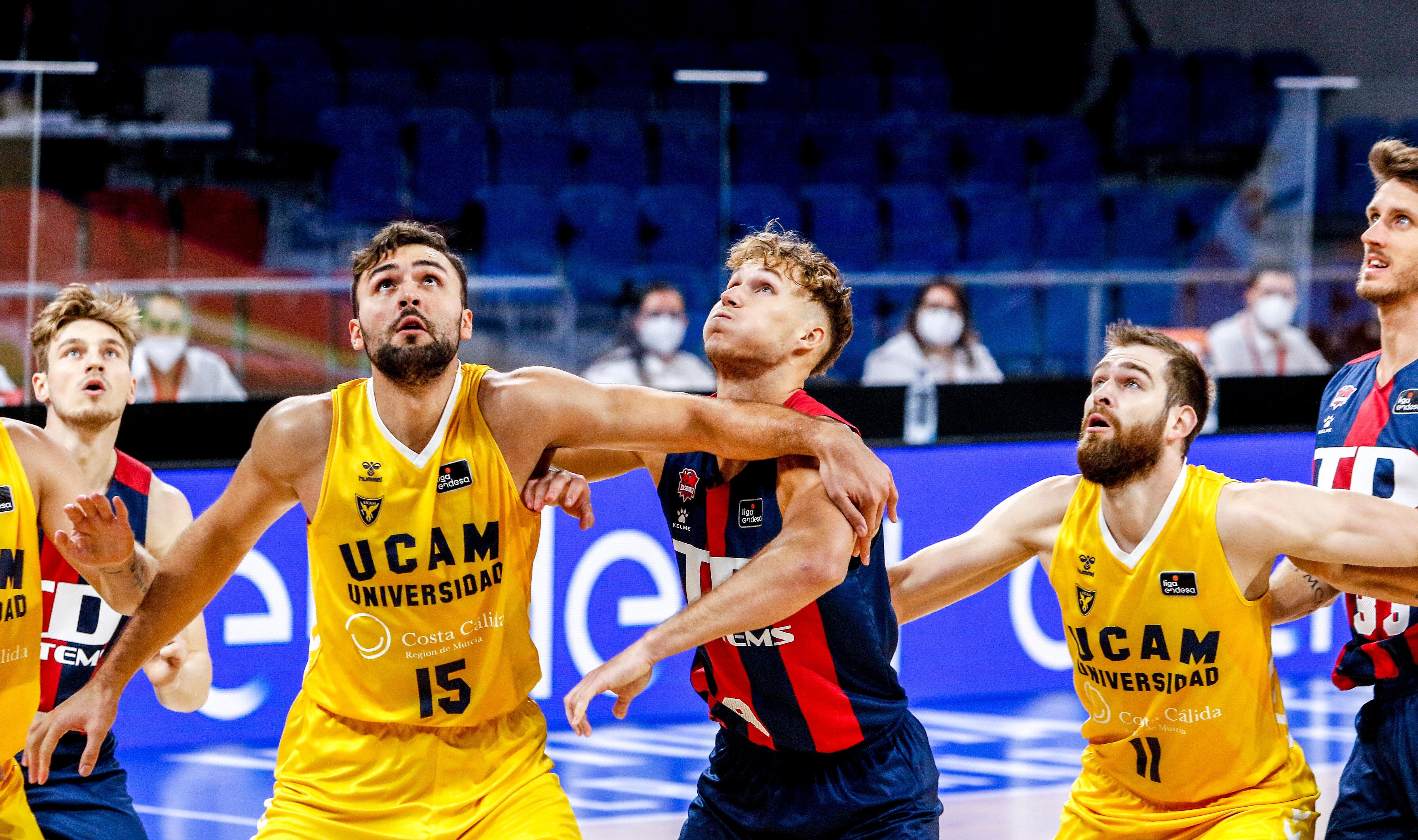 Fotos: Las mejores imágenes del Baskonia-UCAM Murcia