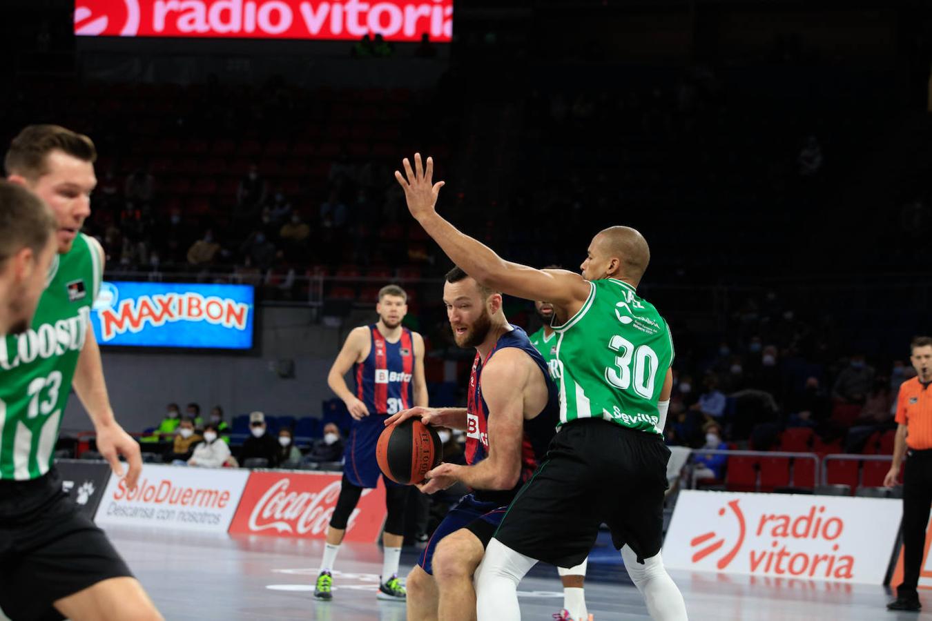 Fotos: Las fotos del Baskonia-Betis