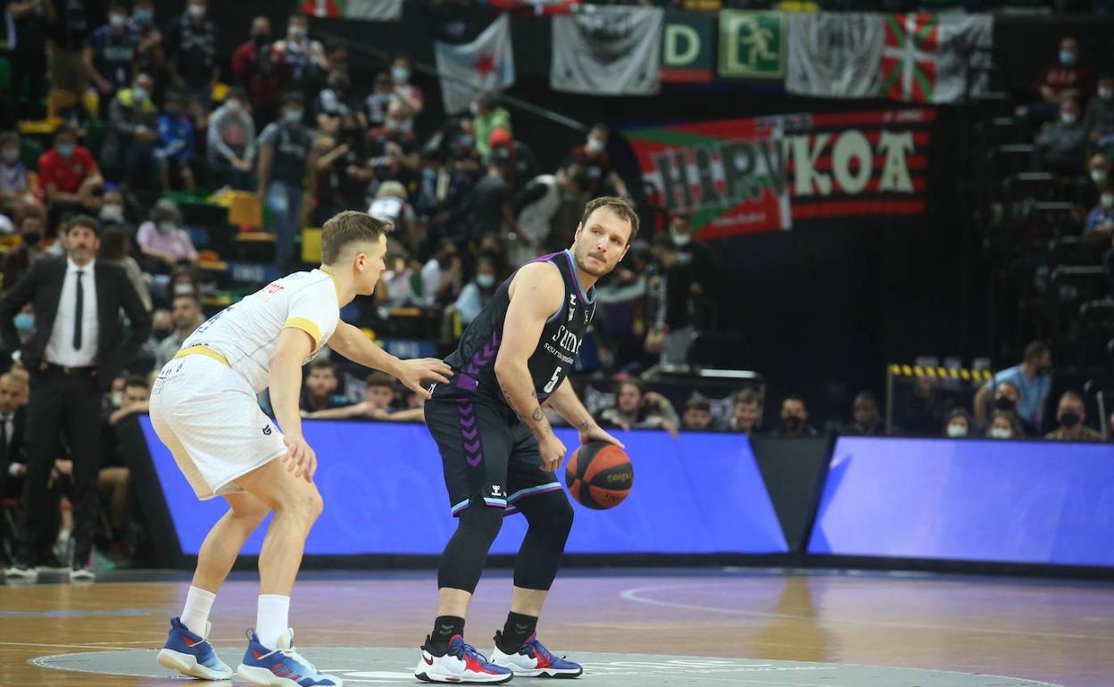 Encuentro Bilbao Basket-Obradoiro noviembre de 2021