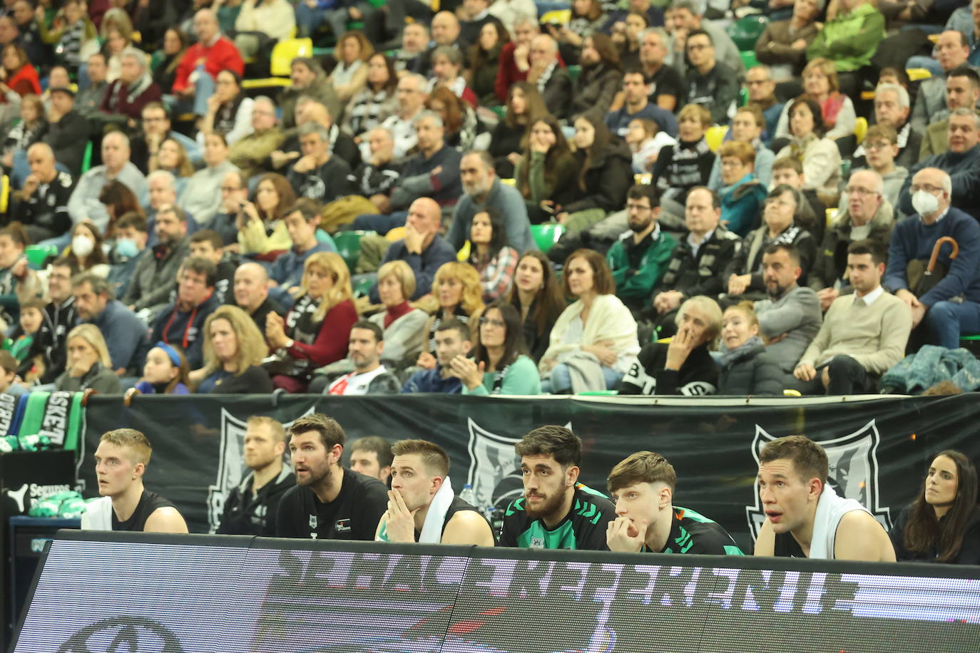 Fotos: Las mejores del Bilbao Basket-Juventud