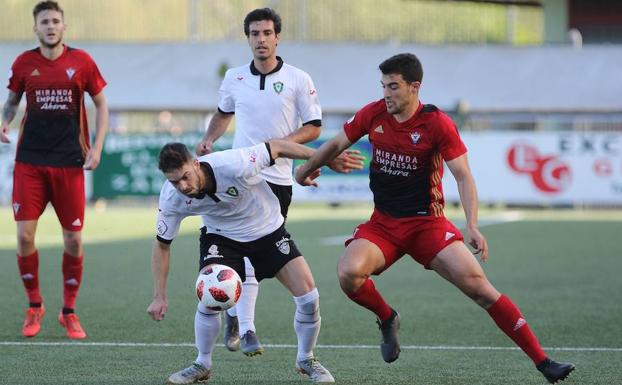 El Real Oviedo encajó tres goles por primera vez esta temporada