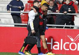 Gabri se recupera del golpe en la cabeza que sufrió ante el Oviedo