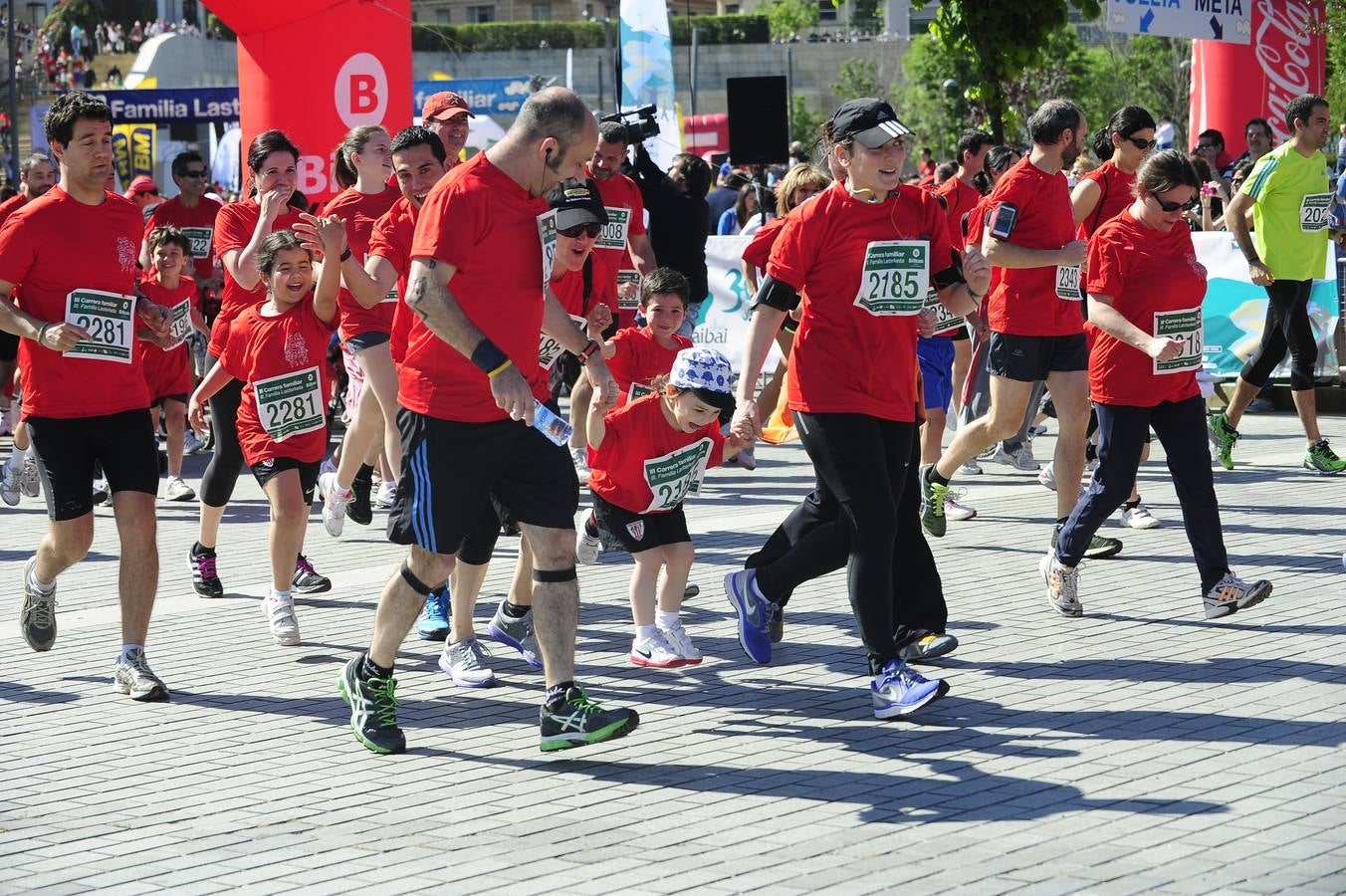 Las mejores imágenes de la III Carrera Familiar de Bilbao