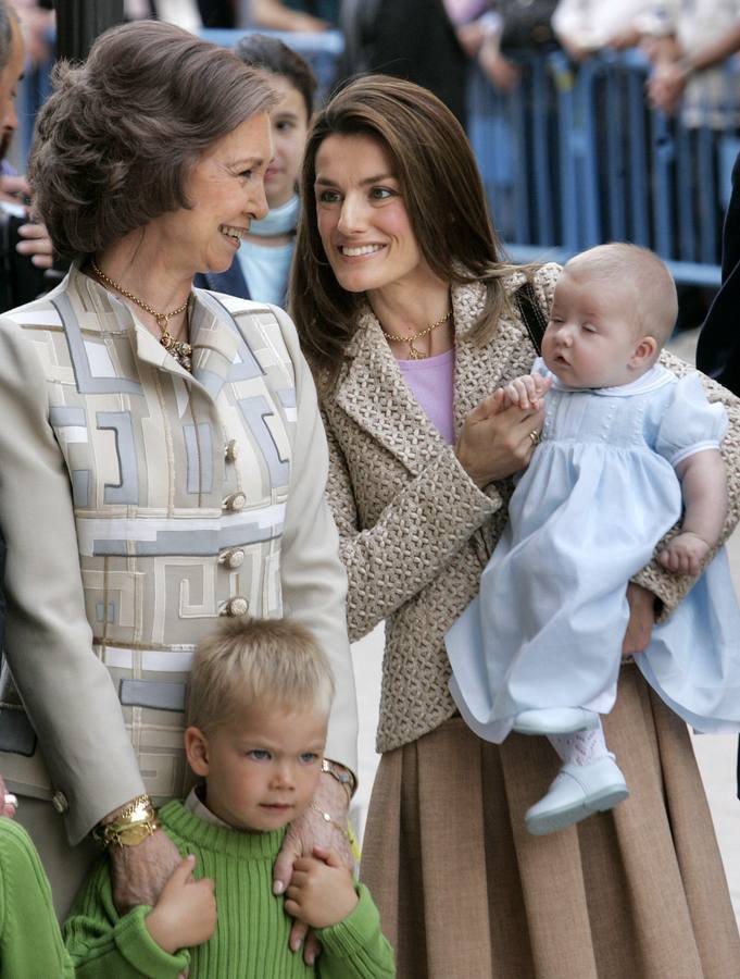 Leticia Ortiz conversa con Doña Sofía.