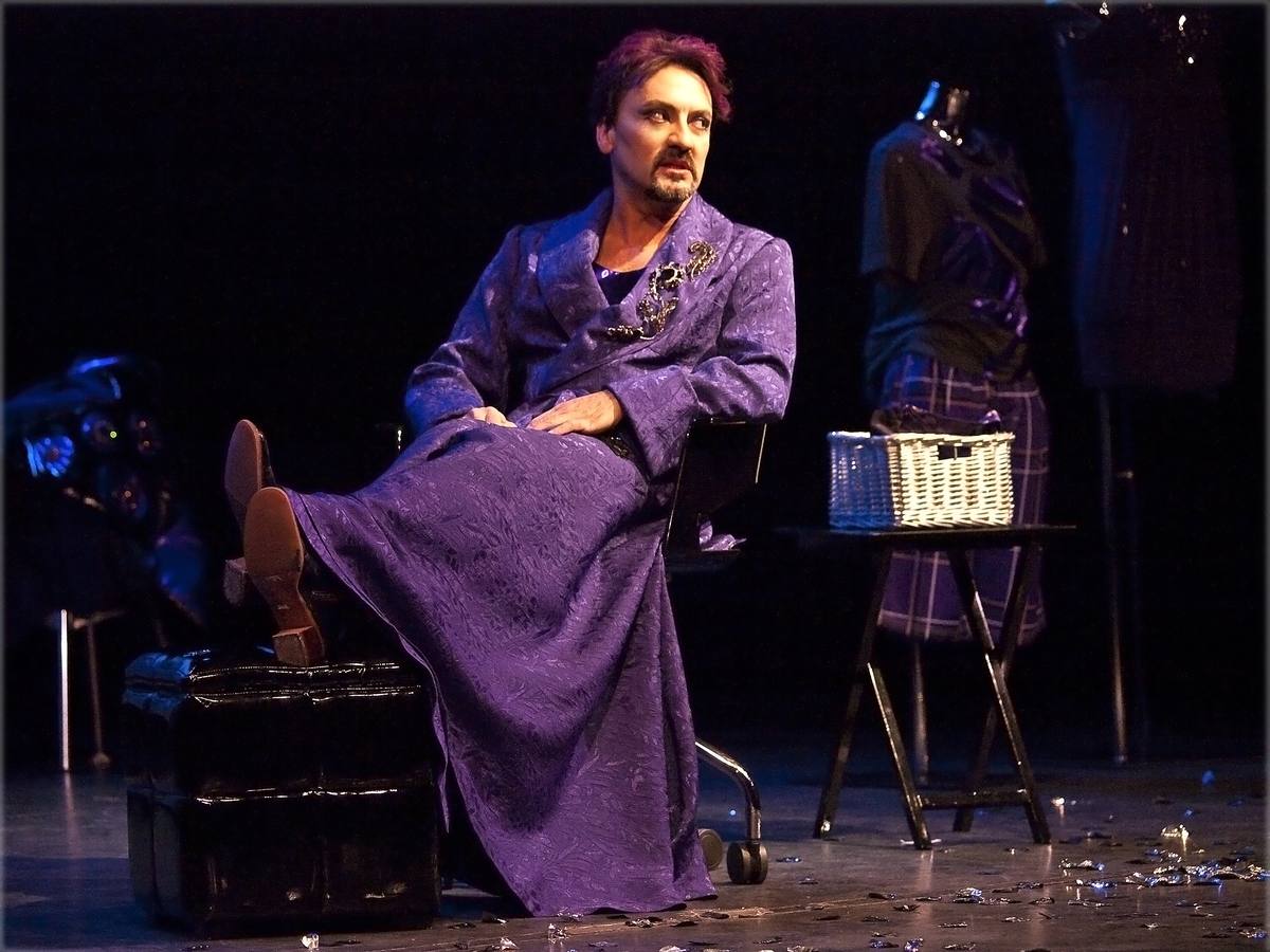 En Tono's Rossini. 16 de octubre. El tenor Enrique Viana, un antiguo amigo del público de Bilbao presentará su espectáculo 'En tono's Rossini.