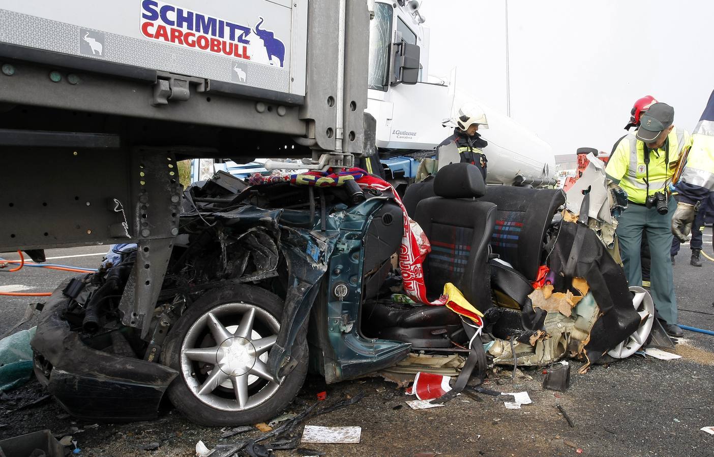 Grave accidente múltiple en la A-8 en Cabezón de la Sal