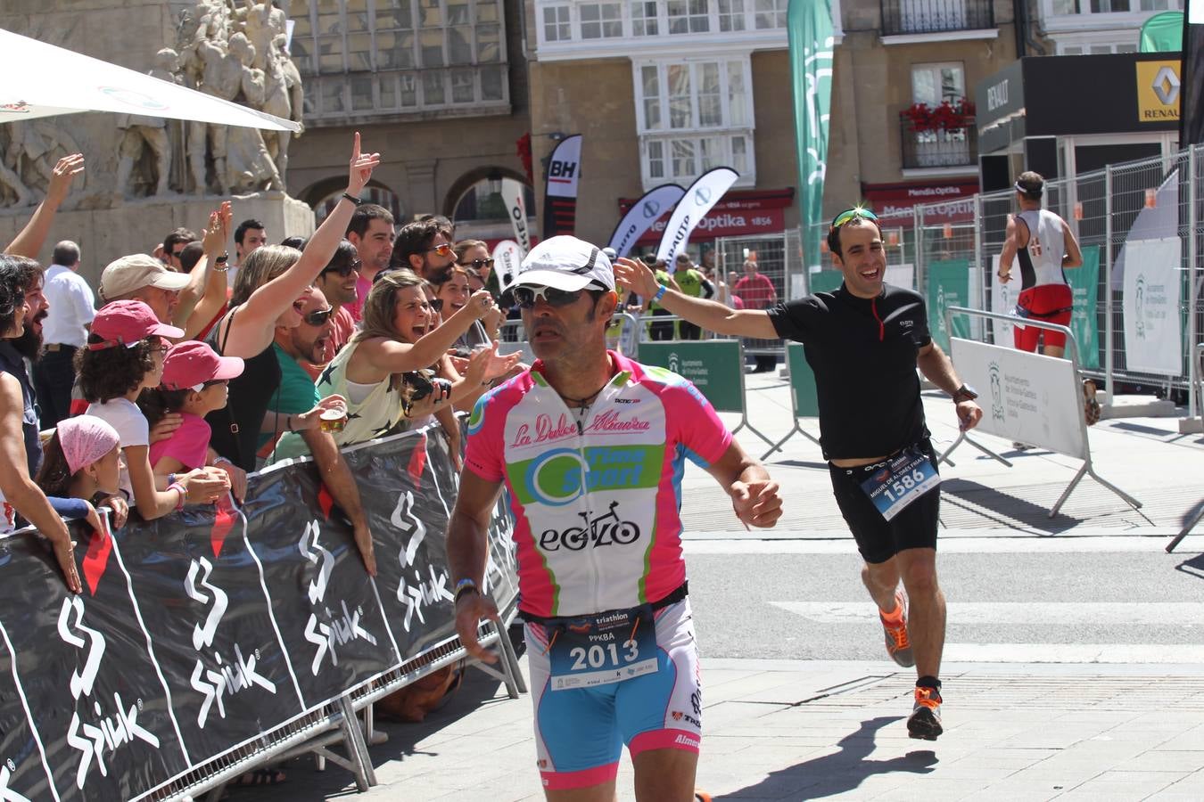 Los rostros del triatlón