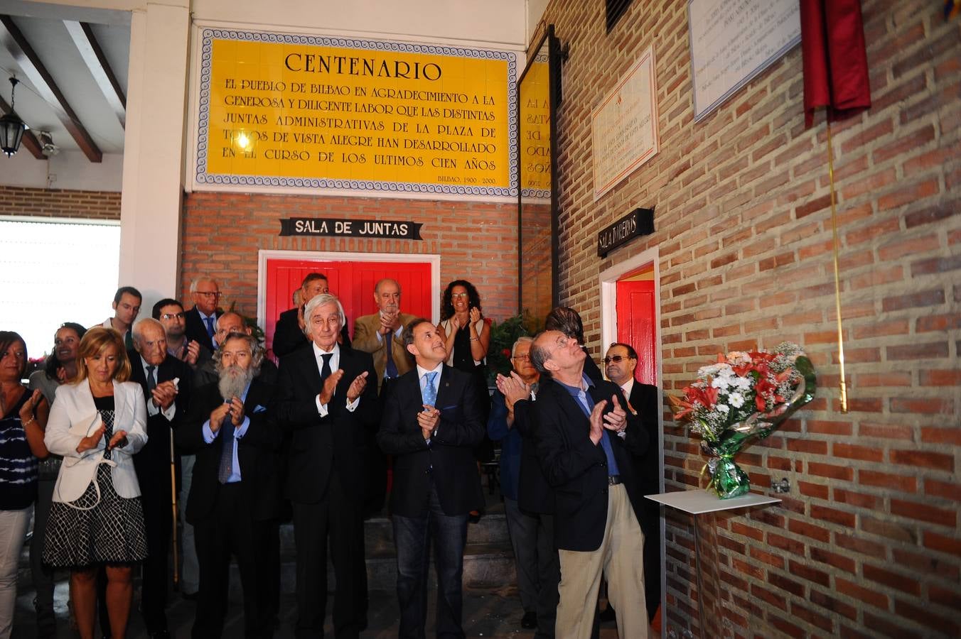 Misa por Iñaki Azkuna en la capilla de la plaza de Vista Alegre