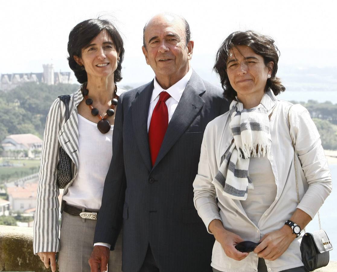 Emilio Botín y dos de sus hijas, Paloma y Carmen en el año 2009.