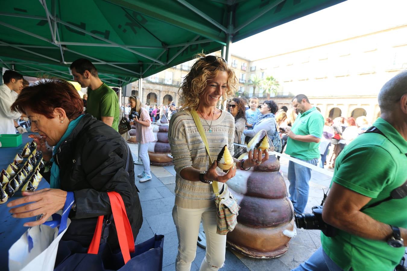 4.000 carolinas contra Sanfilippo