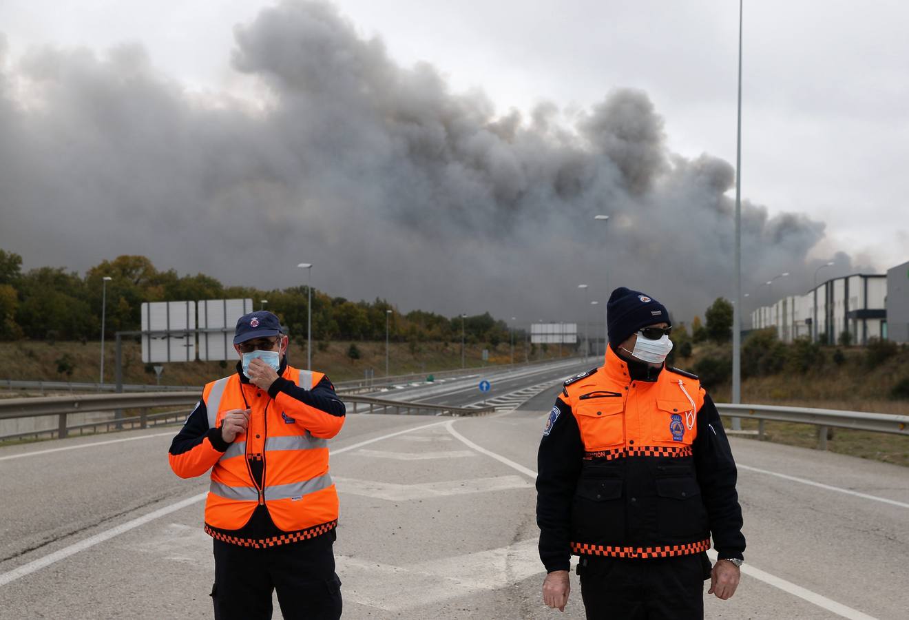 Arde la planta de Campofrío en Burgos