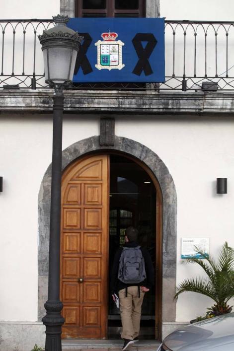 Mata a sus dos hijas de 7 y 9 años en Asturias y luego se quita la vida