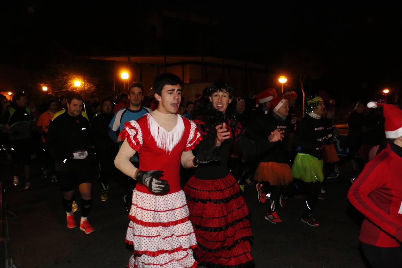 Fiesta y deportes en la San Silvestre de Vitoria