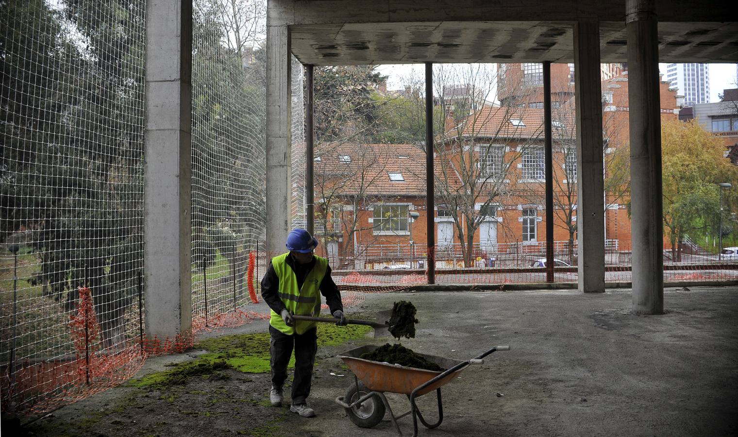 Las obras en el tanatorio de Basurto se retoman tras 18 años