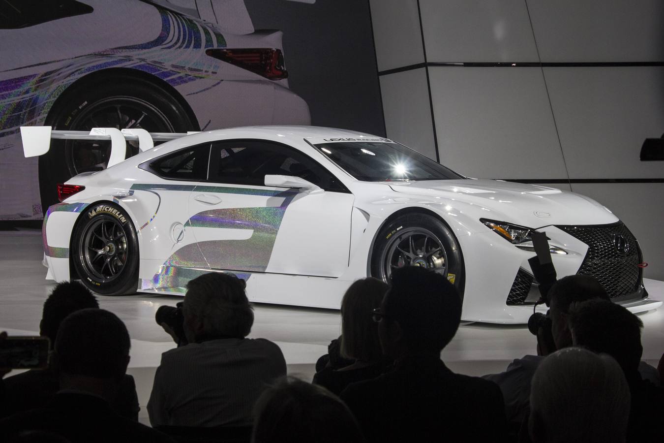 Coches de lujo en el salón del automóvil de Detroit