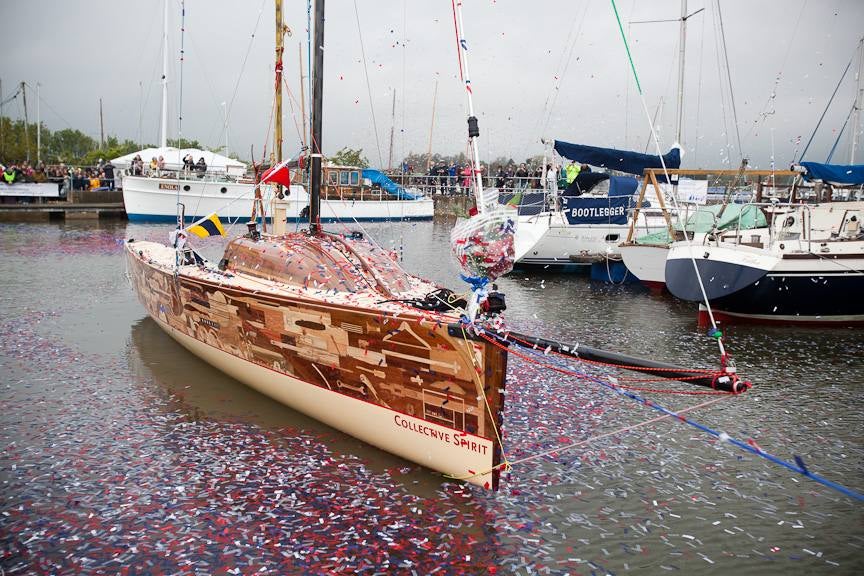 El casco del velero ‘Collective Spirit’ de The Boat Project está forrado con 1.200 objetos de madera "con historia".