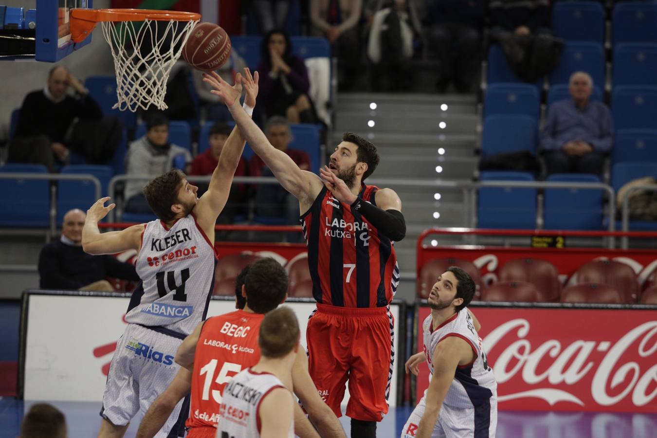 Las mejores imágenes del partido Laboral Kutxa-Obradoiro