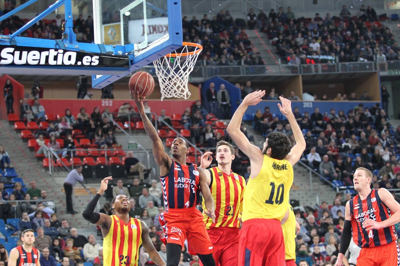 Baskonia - Barcelona en imágenes