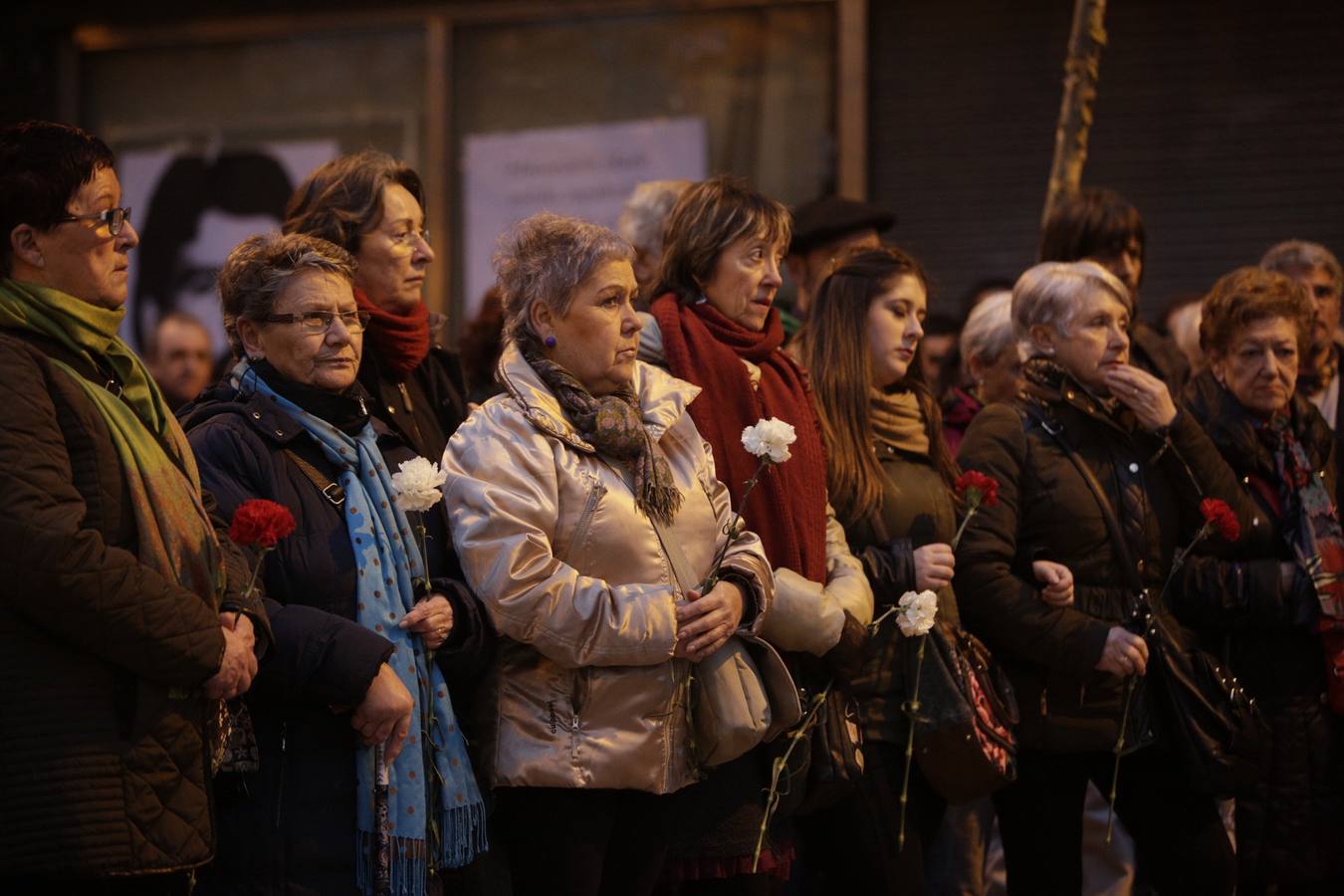 Vitoria recuerda a las víctimas del 3 dfe marzo