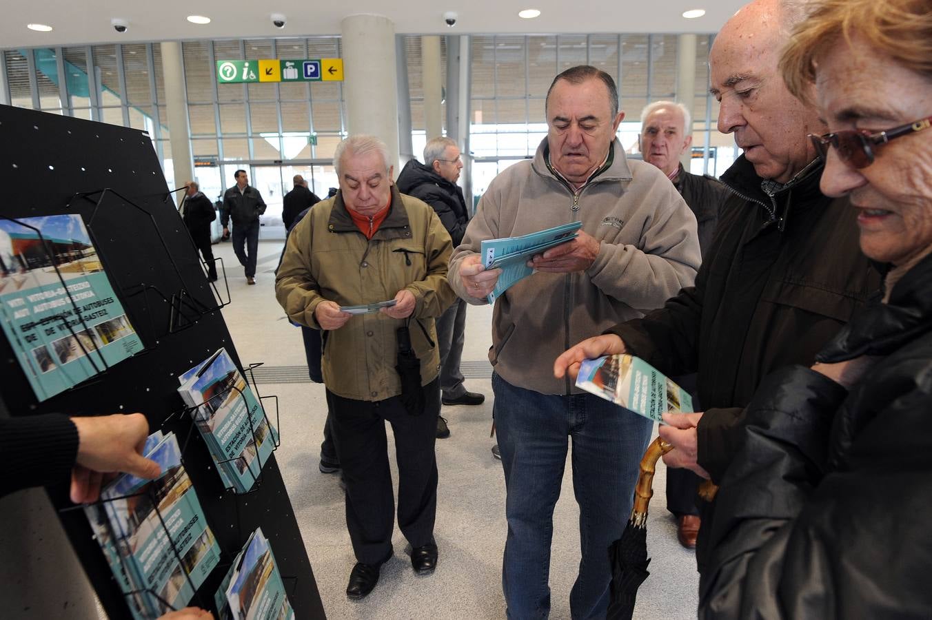 Expectación en la jornada de puertas abiertas de la nueva estación de autobuses