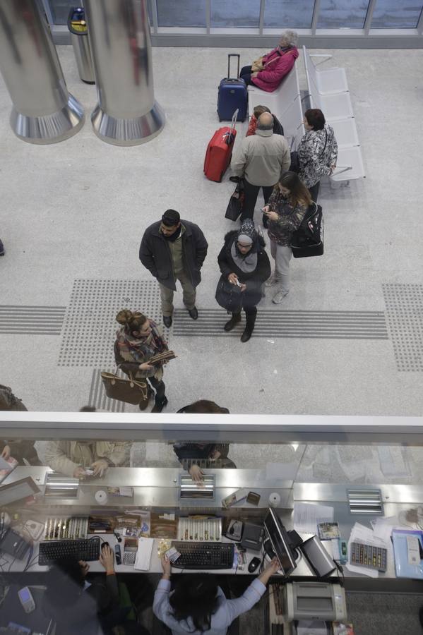 Primer día de la nueva estación de autobuses de Vitoria
