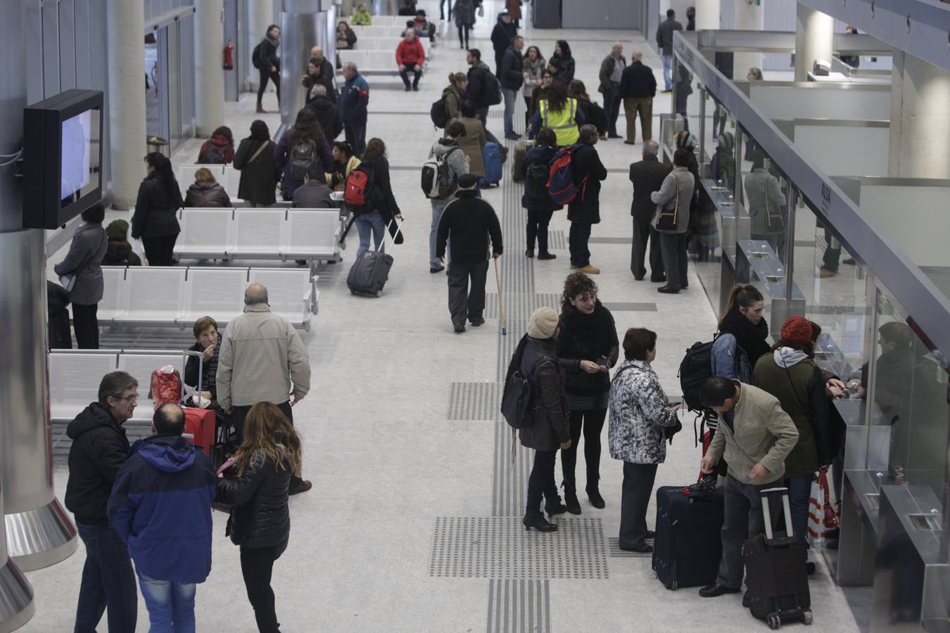 Primer día de la nueva estación de autobuses de Vitoria