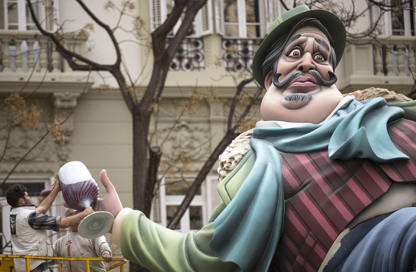 Las Fallas de Valencia, antes de la &#039;cremà&#039;