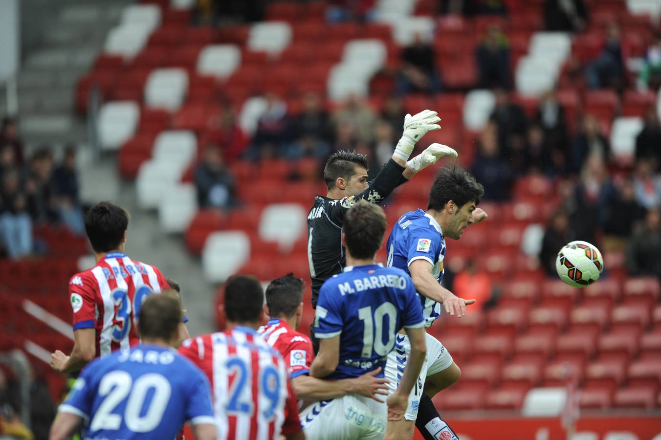 Sporting-Alavés, en imágenes