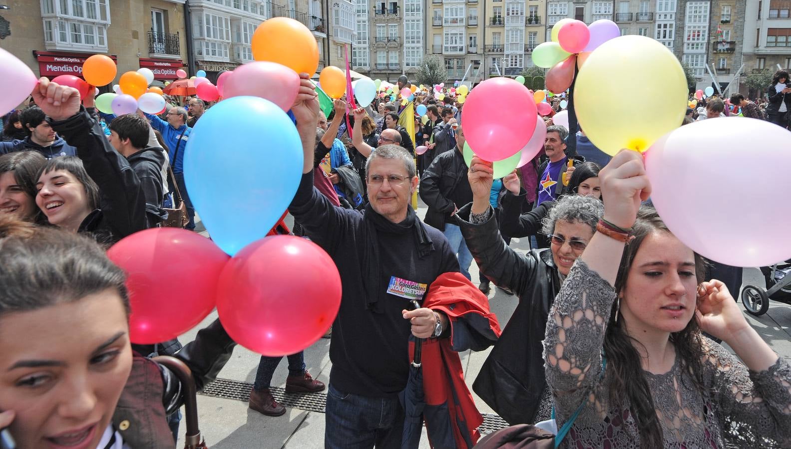 Despedida de Gora Gasteiz en el centro de Vitoria