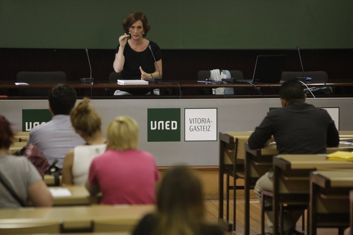 Jornada de puertas abiertas en la UNED de Vitoria