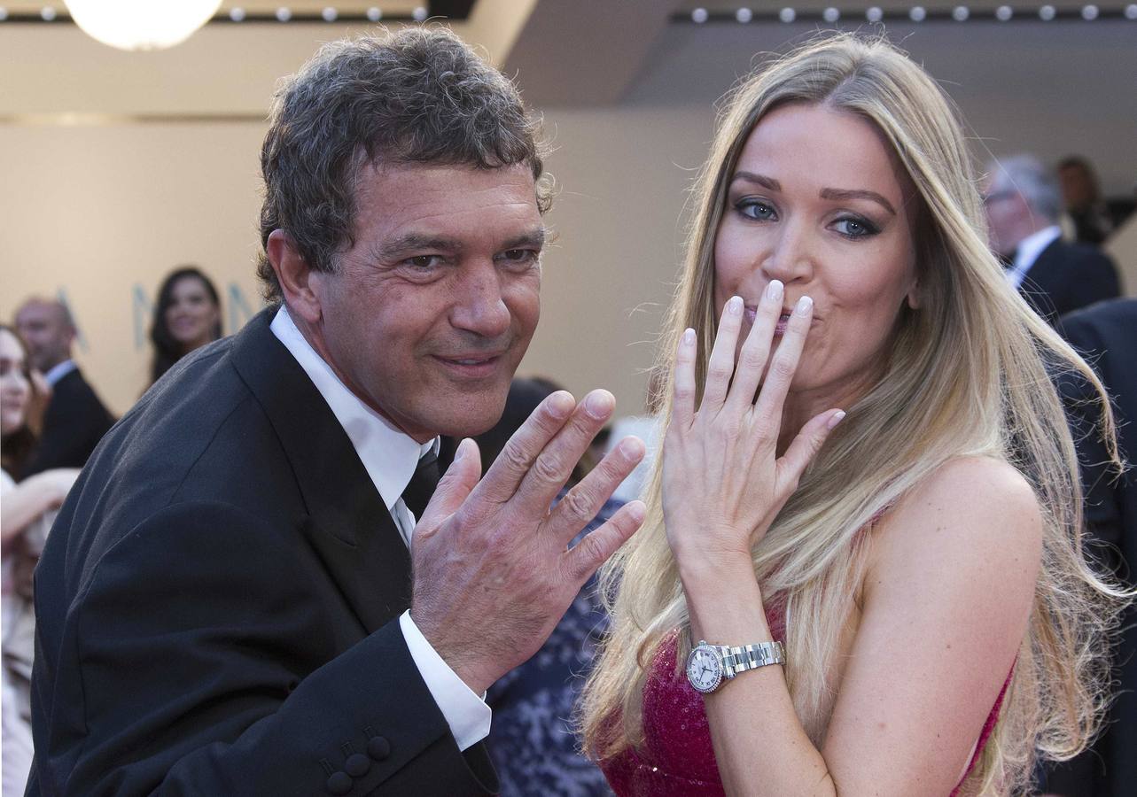 Antonio Banderas presume de su espectacular novia en Cannes