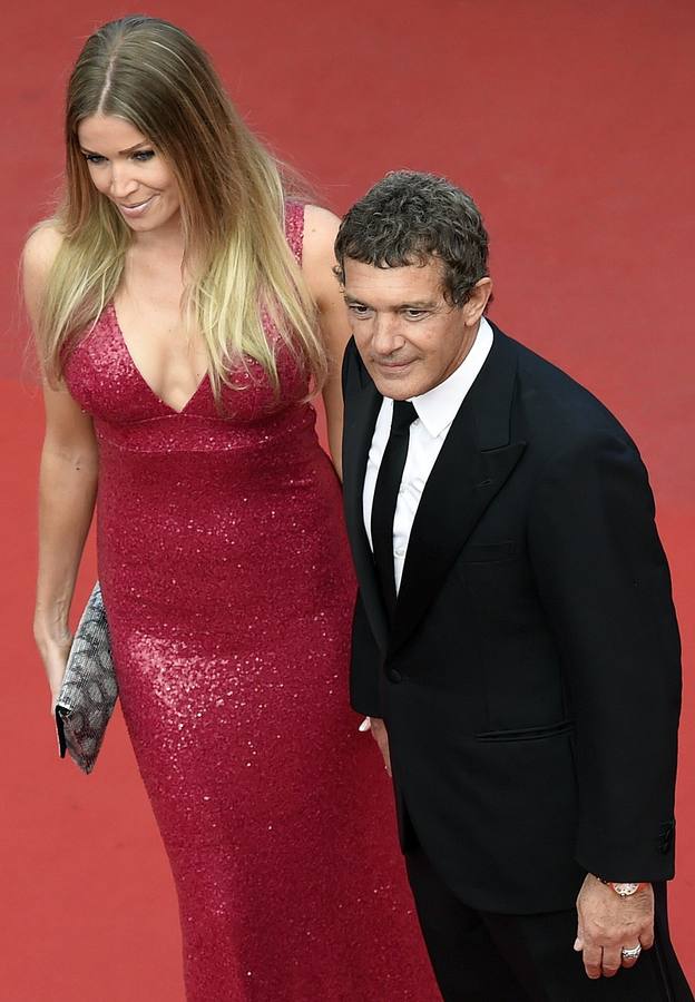 Antonio Banderas presume de su espectacular novia en Cannes