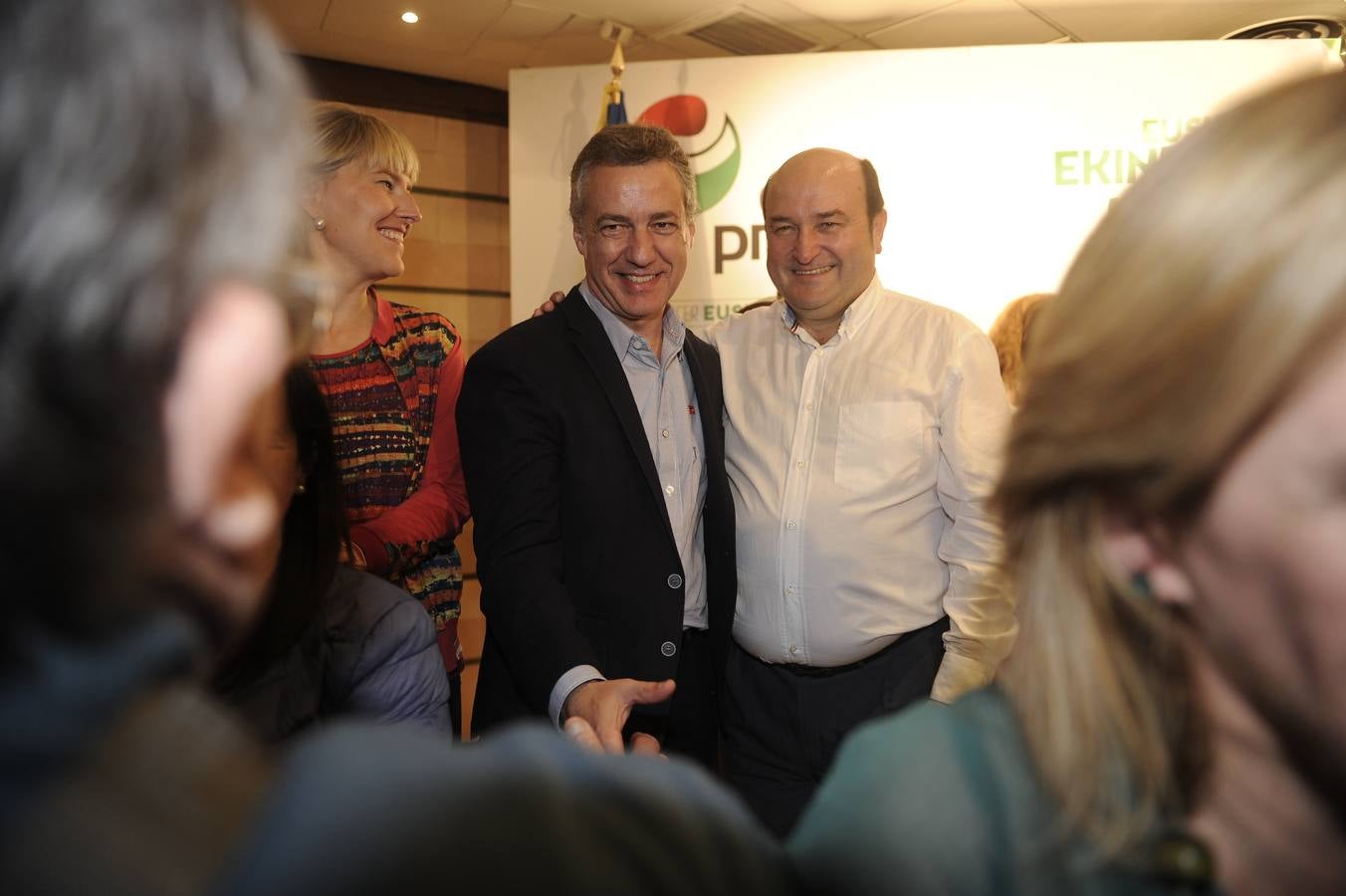 El PNV celebra sus resultados en Sabin Etxea