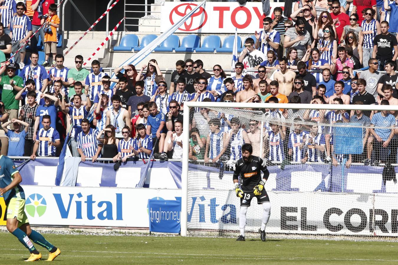 Las mejores fotos del Alavés-Valladolid desde Mendizorroza