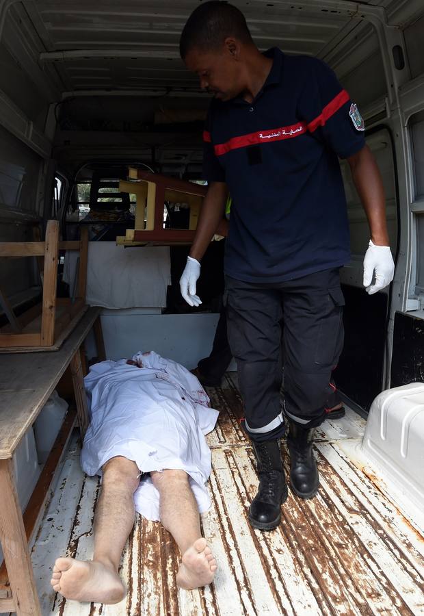 Sangriento ataque terrorista contra el turismo en Túnez