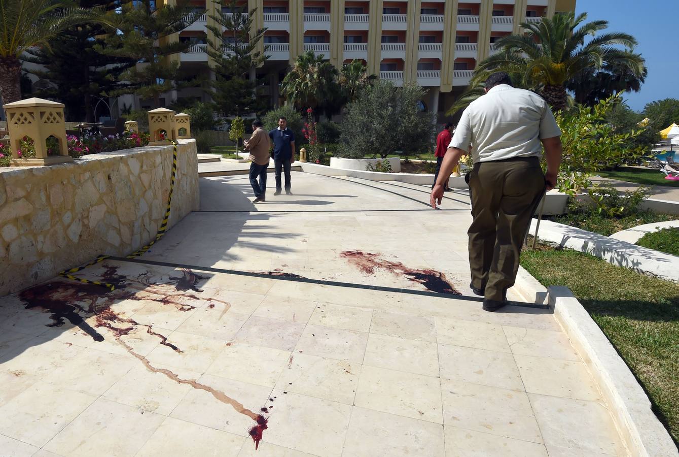 Sangriento ataque terrorista contra el turismo en Túnez