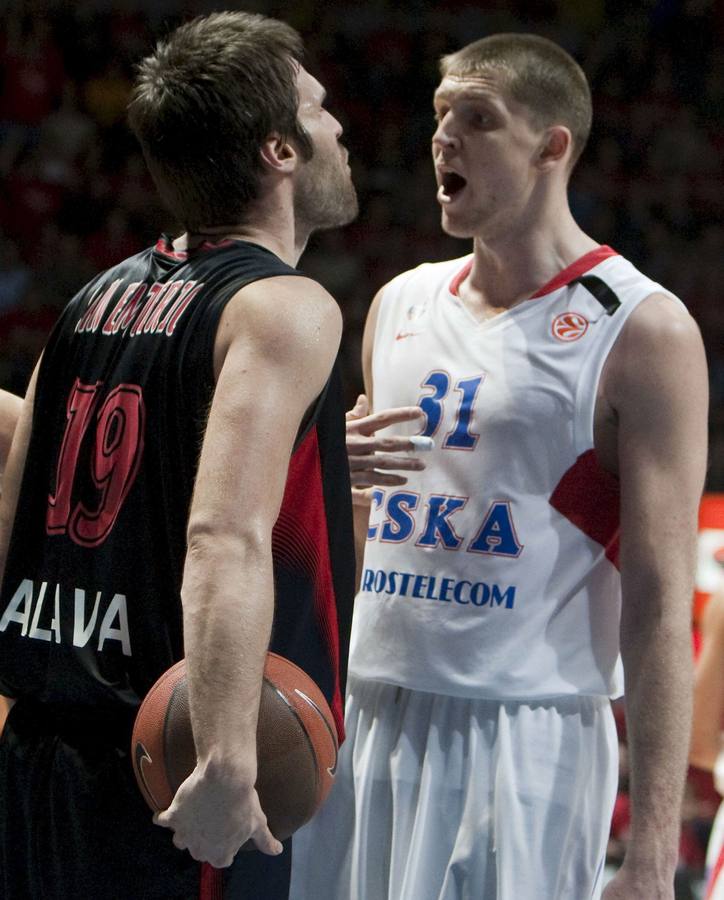 El paso del San Emeterio por el Baskonia